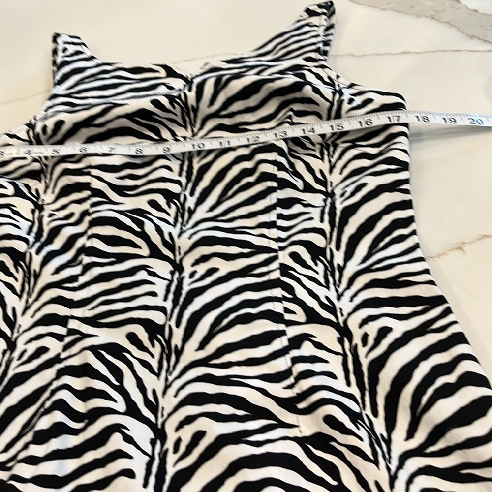 California Concepts Zebra print sleeveless dress. Sz 12 Great for Summer - Picture 12 of 16